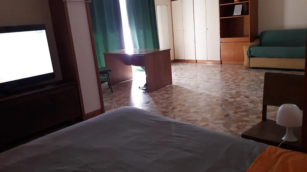בית הארחה B&B Millenottiבולוניה איטליה